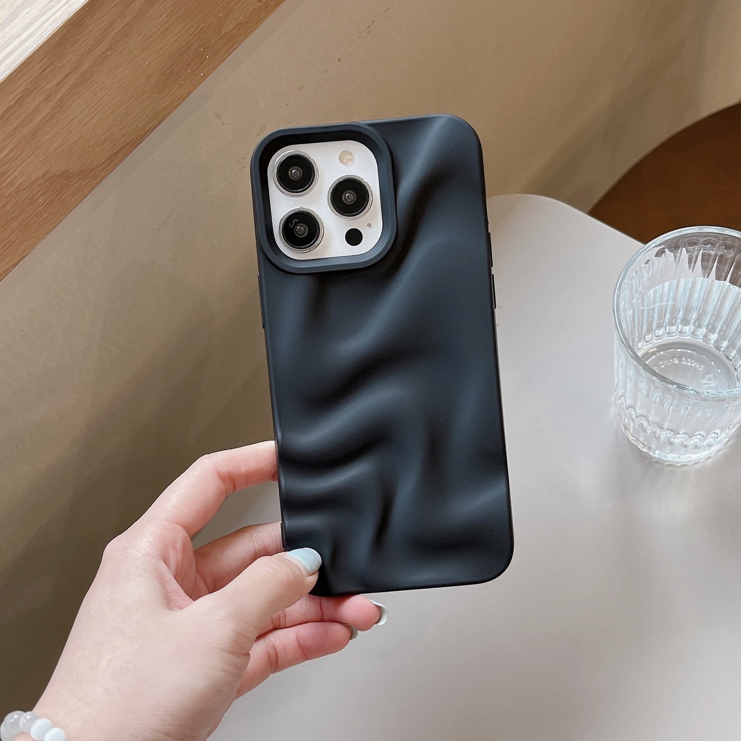 Wavy Texture Silicone Case Custom Colors Shockproof Matte Phone Cover for iPhone Samsung Xiaomi Models Wholesale Available